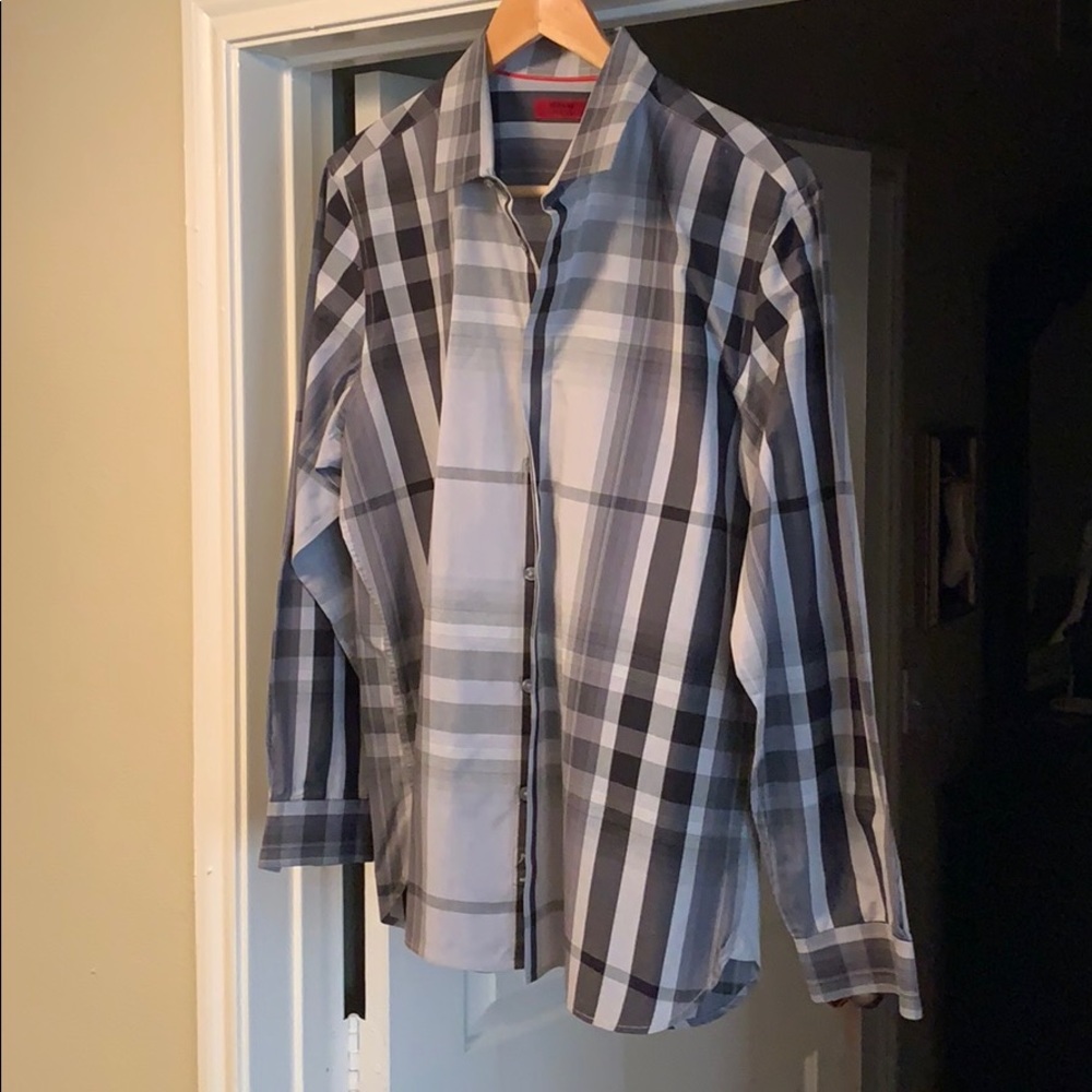 Long sleeve button up shirt.